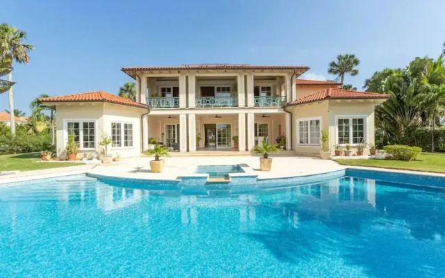 Hideaway Beach Properties by Caribe Stays