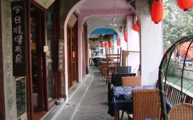 Lianshuo Sweetmeats Hostel