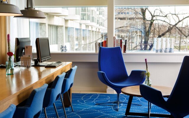 Holiday Inn Express Rotterdam - Central Station by IHG