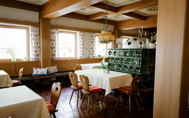 Hotel Burgwirt