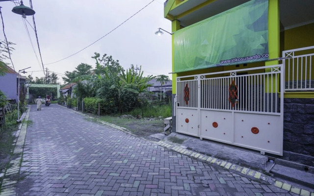 SPOT ON 2219 Madina Residence Syariah
