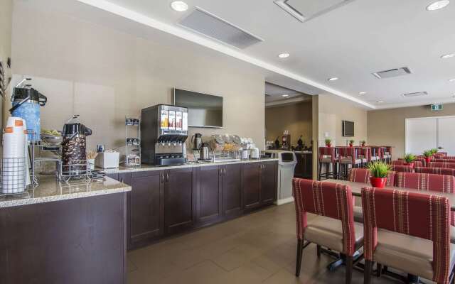 Comfort Suites Regina