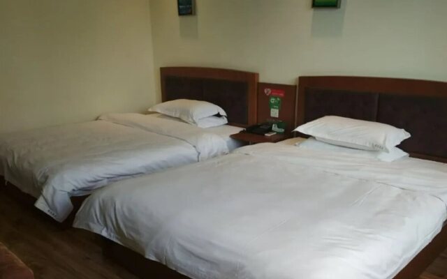 Chongqing Lvying Haoting Business Hotel (Shuangqiao Gymnasium Branch)