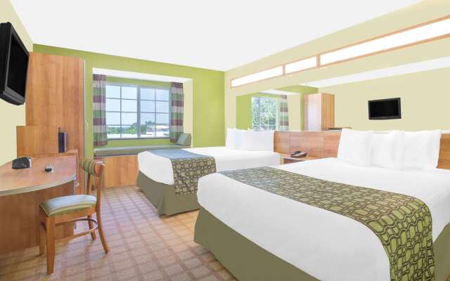 Microtel Inn & Suites by Wyndham Tuscumbia/Muscle Shoals