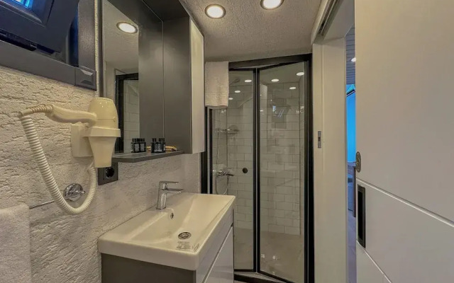 Baronet Tiny House Boutique Hotel
