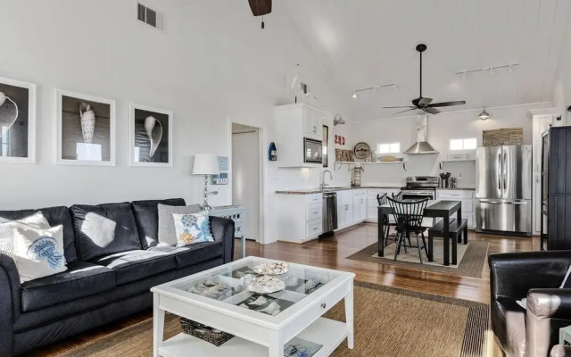Shore Enuff - 3 Br Home