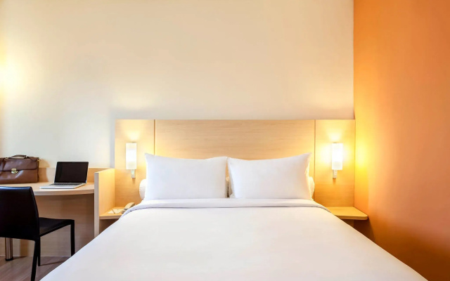Ibis Jakarta Harmoni