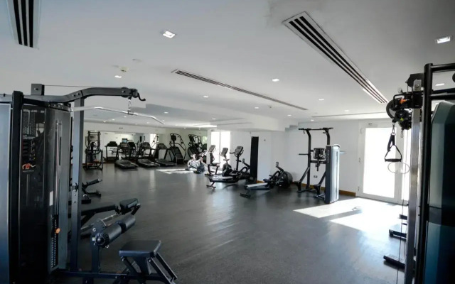 Frank Porter - Marina Residence 5