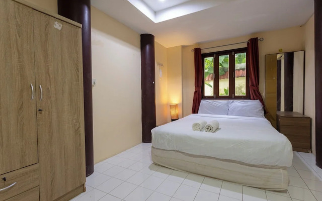 Thai-Style Villa with Charm V114