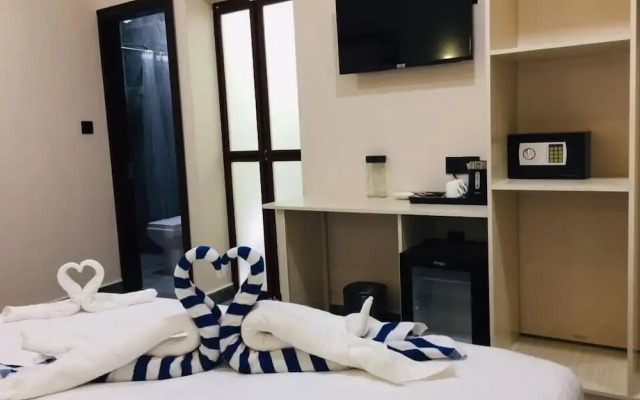 Infinity Dhiffushi