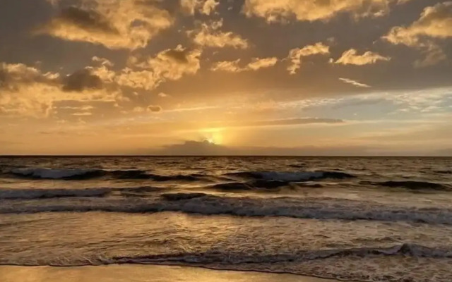 Waikoloa Beach S O2 2 Bedroom Condo by RedAwning