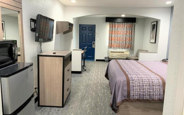 Sunrise Inn & Suites