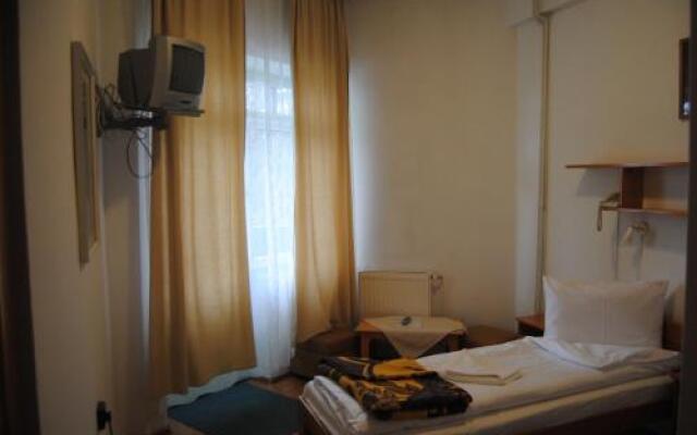 Hostel Teleki