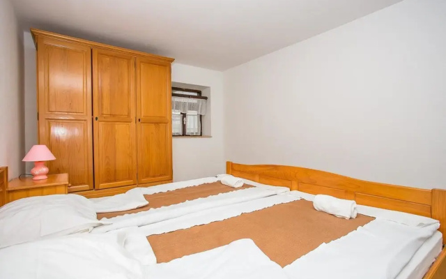 Apartments Adria 577