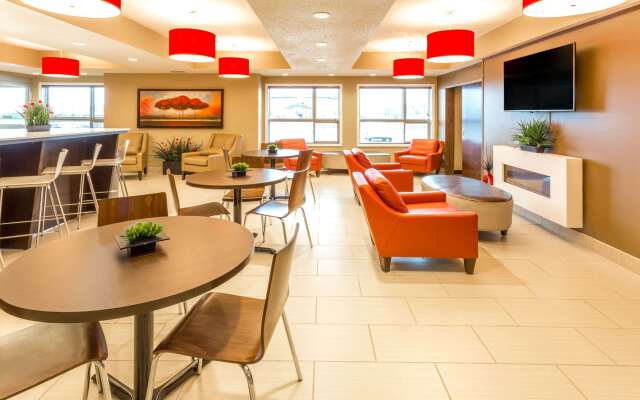 Microtel Inn & Suites By Wyndham Whitecourt