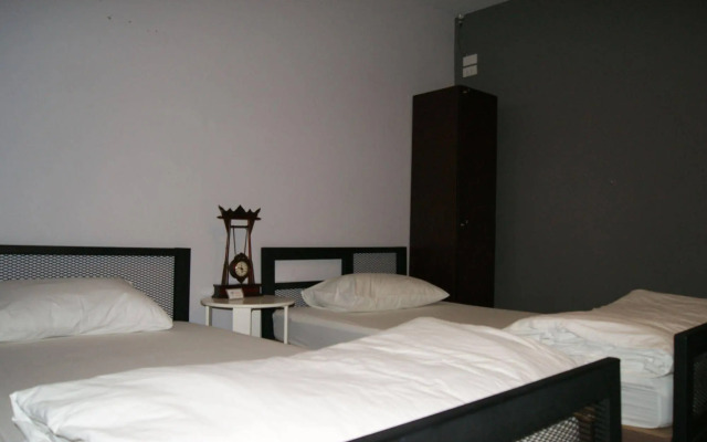 Yuan Hostel