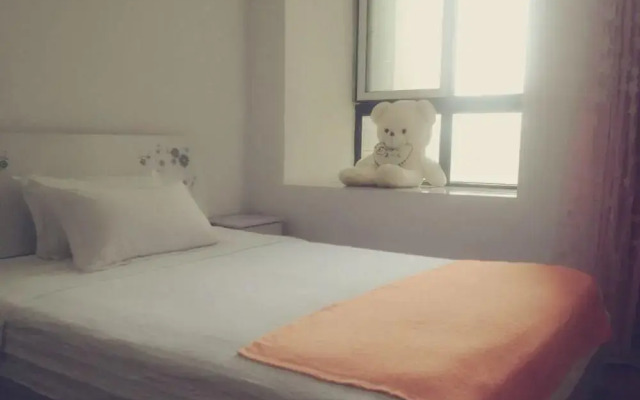 Chengdu Ruyi Family Hotel