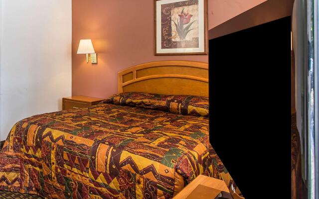 Suburban Studios Abercorn