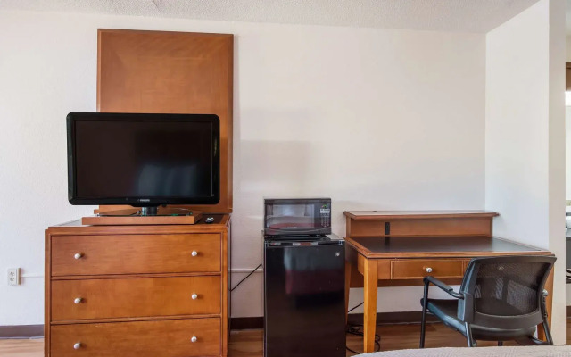 Motel 6 Van Buren, AR