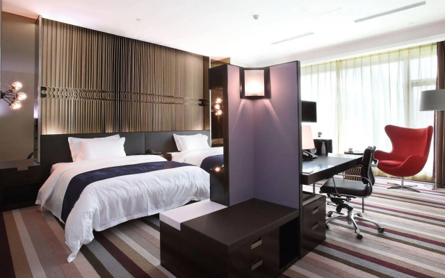 Qingdao Jinfuyue Hotel (Heilongjiang Middle Road Oriental City Branch)