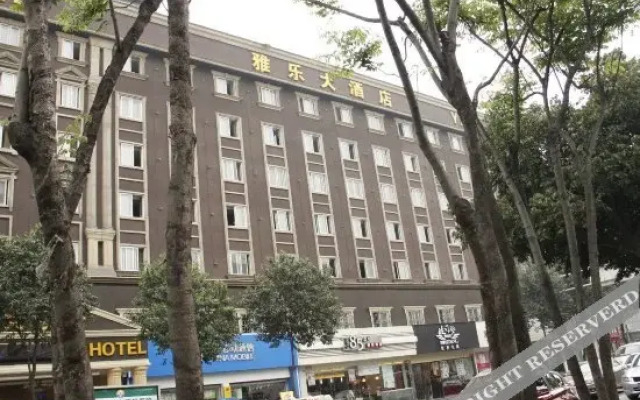 Yale Hotel