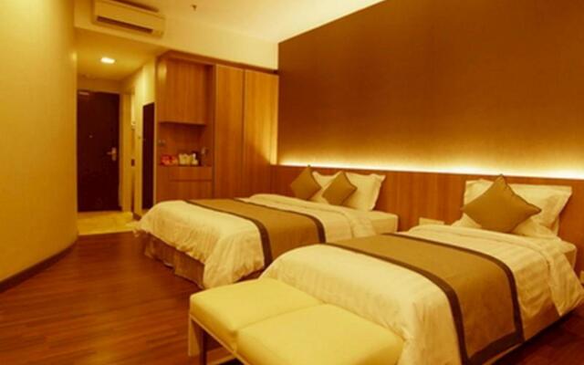 NIDA Rooms Iskander Muda 145 Medan Kota