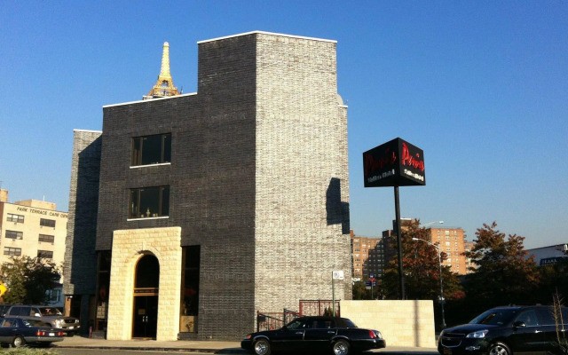 Paris Suites Hotel