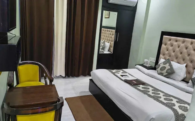 Hotel Krishna Palace