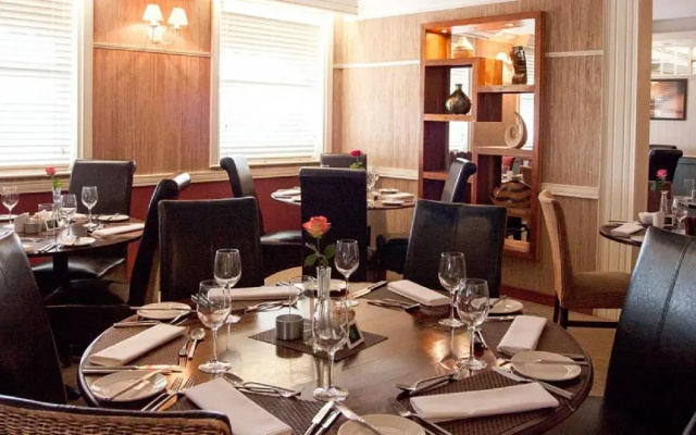 Supreme Inn Boston