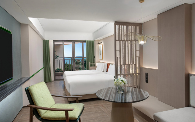 Holiday Inn Resort Sanya Bay by IHG