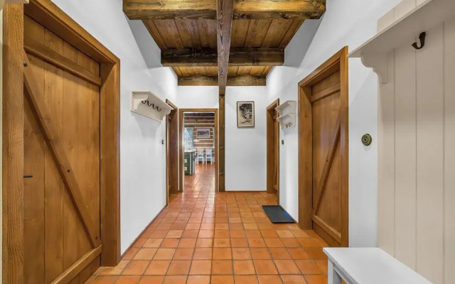 Villa Near Krkonose National Park