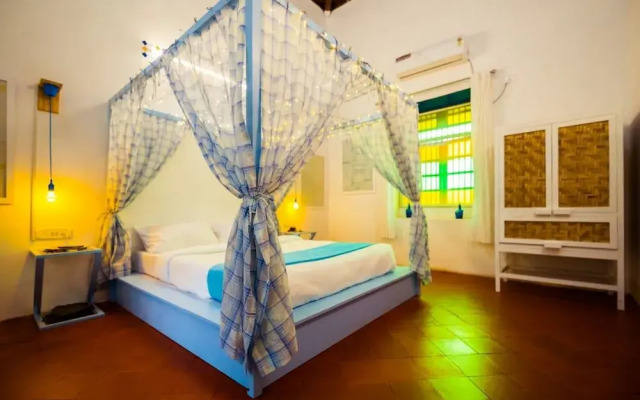 OYO 10868 Home Villa Calangute Beach