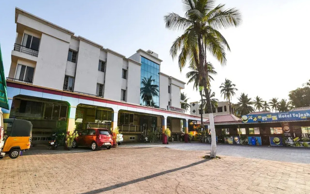 Oyo 33010 Hotel Mmr Towers