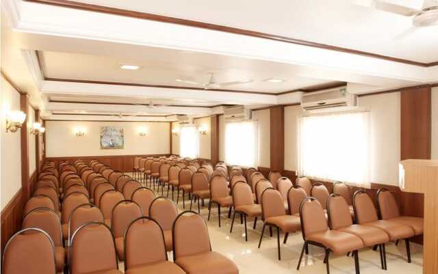 Nahar Manchester Inn