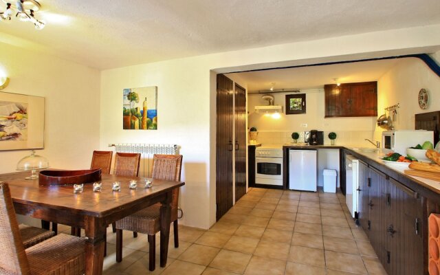 Luxurious Mansion in Souillac With Swimming Pool