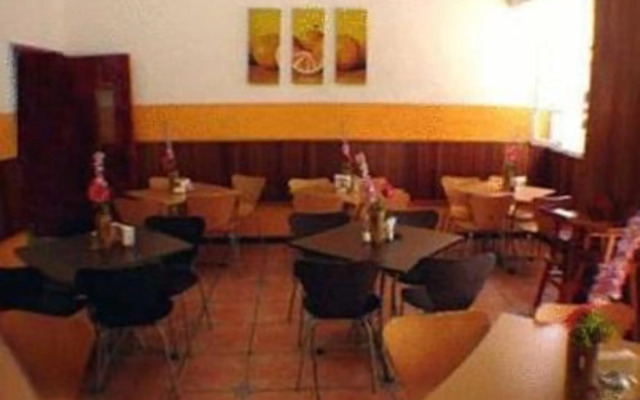 Hotel Trianon