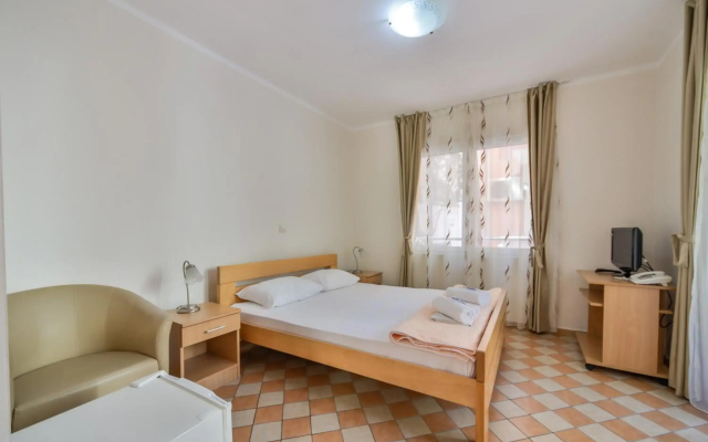Garni Hotel Koral
