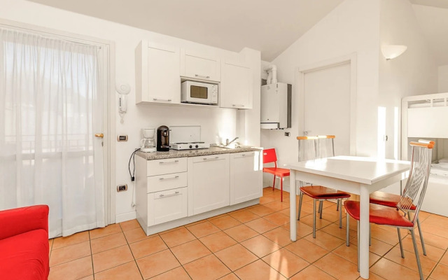 Villa Apartments - Porto Letizia