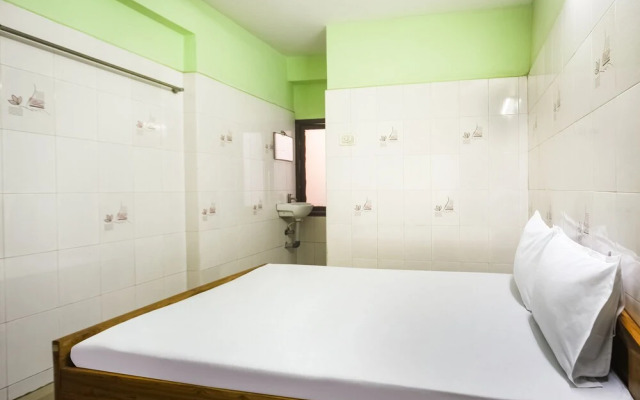 SPOT ON 45592 Nice Guest House