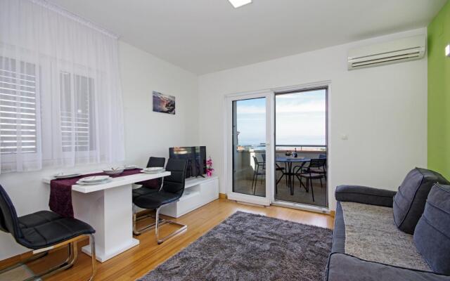 Brki - 350 M From Beach - A1 Mate (4+1)