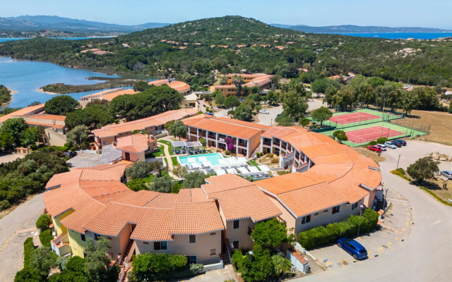 Felix Hotels – Residence Hotel Costa Serena