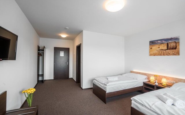 Hotel Na Farmě Choťovice