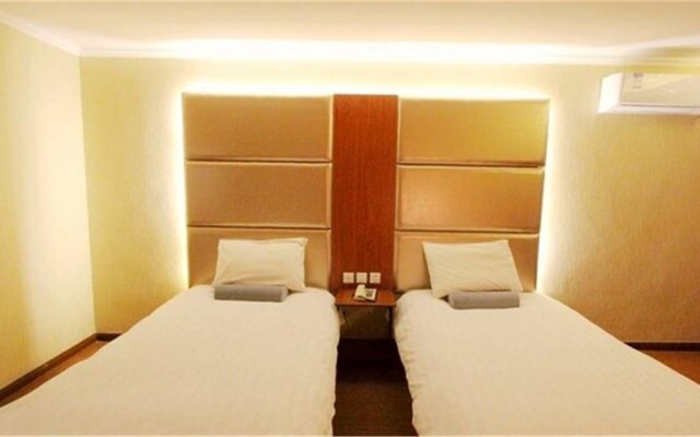 Starway Hotel Qingdao Taidong Pedestrian Street