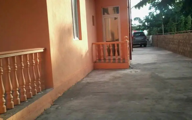 Nini Guest House