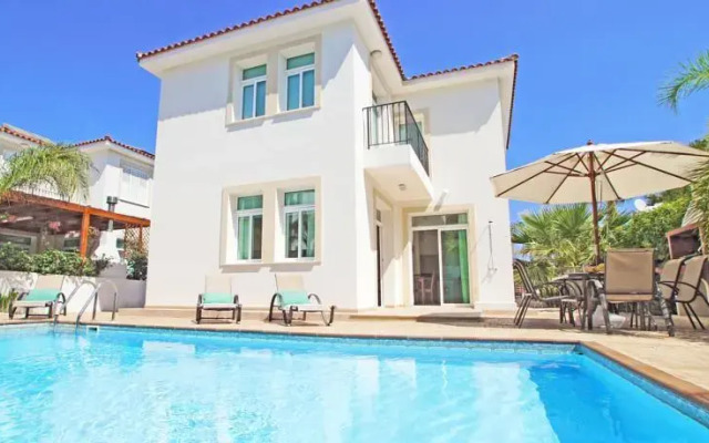 Villa Lucy