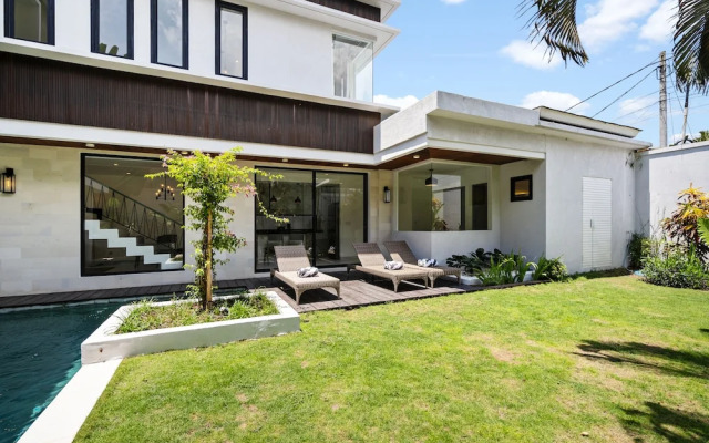 Melasti Villa by Betterplace