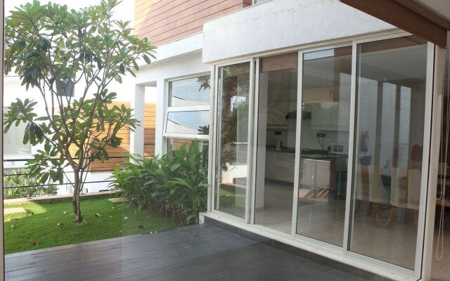 Luxe Loft Villa