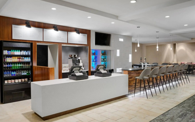 Courtyard by Marriott Milwaukee Downtown