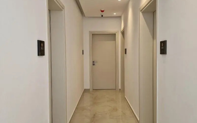 Monel Hotel