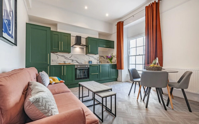Wyndham Square Apartments by K Boutique